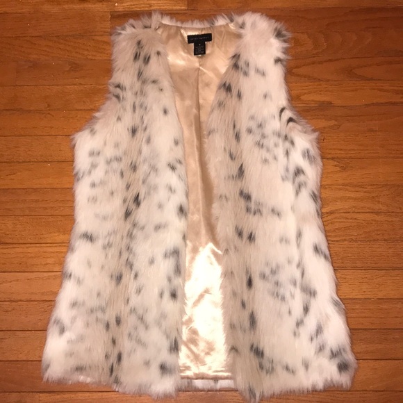 Fur Leopard Print Vest - Picture 1 of 3